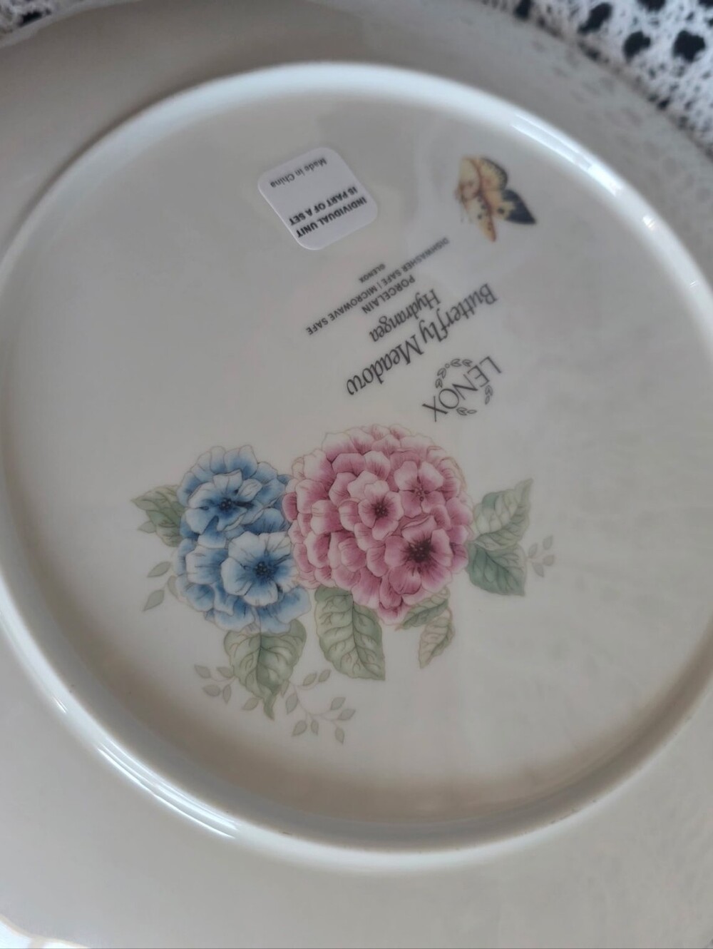Lenox Butterfly Meadow Hydrangea and Swallowtail 3Pc. Salad Plate Set. - Picture 7 of 8